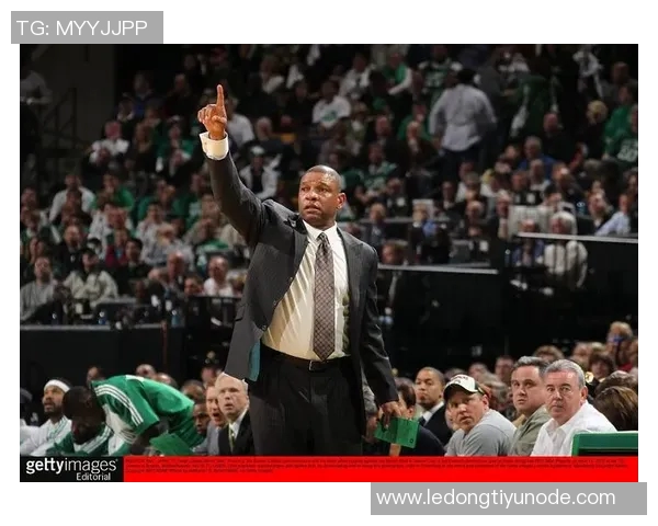 卢教练分析祖巴茨表现受限原因强调魔术防守让其难以发挥优势